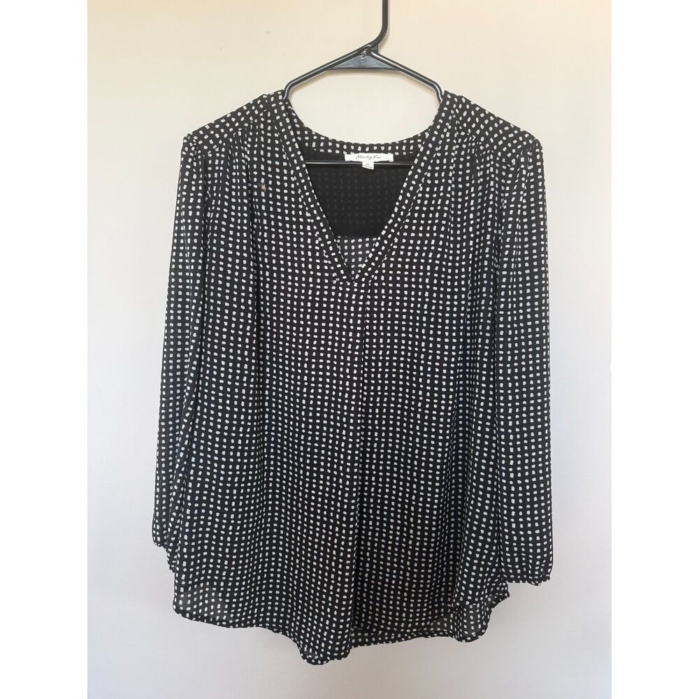 Monday Fun Black & White Grid Dot Print V-Neck Long Sleeve Blouse - Size XL
